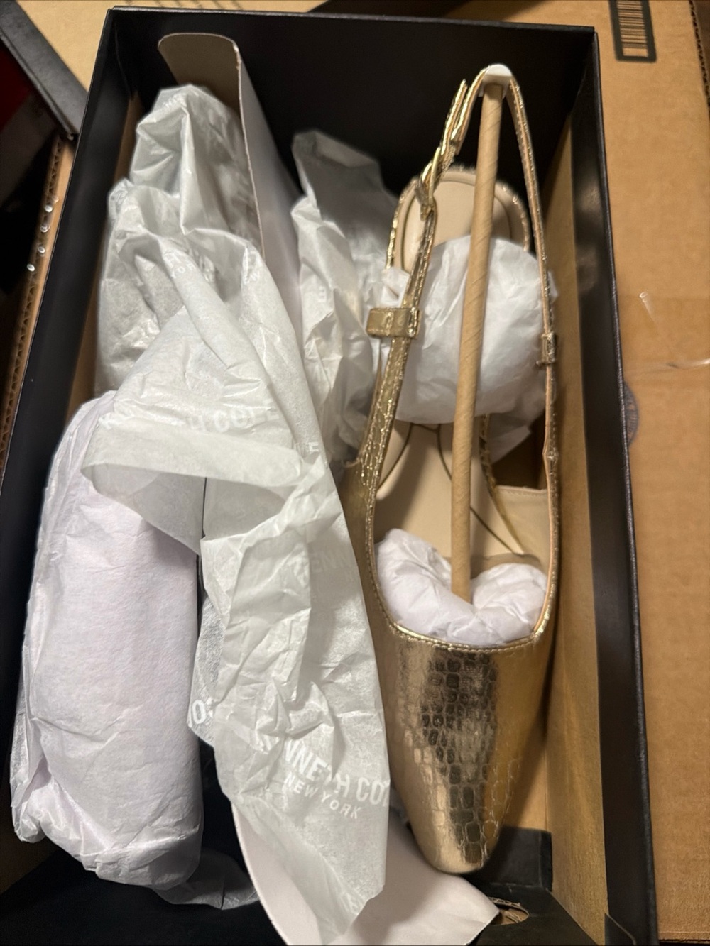 Kenneth Cole Martha Slingback Pump Womens 7 Gold Metallic Snakeskin Kitten Heel